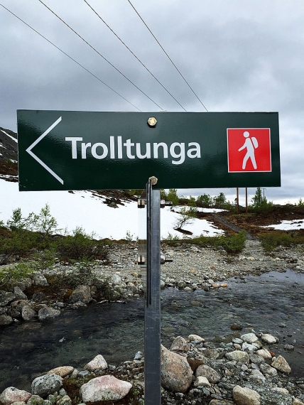 Trolltungan opaste