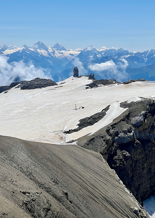 Glacier 3000 maisemaa.